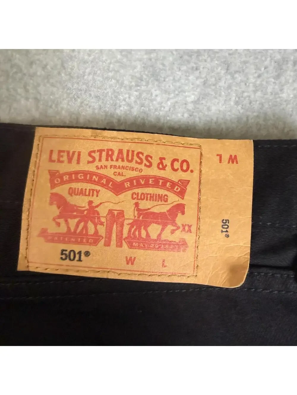 Levi's 501 Men's Size 54x30 Black Relaxed Fit Jeans